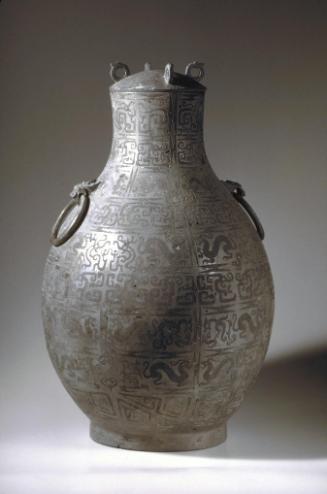 Ritual wine vessel (hu) with cover
