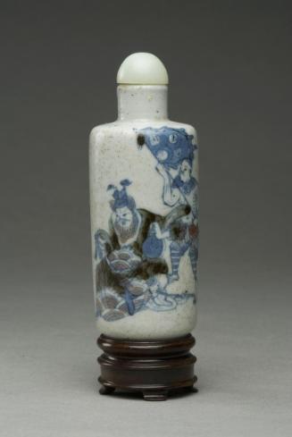 Snuff bottle with a scene of Zhong Kui, the demon queller, enjoying tea