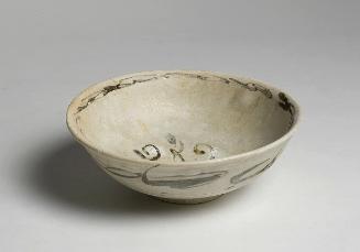 Bowl with flower from the Thuriang shipwreck
