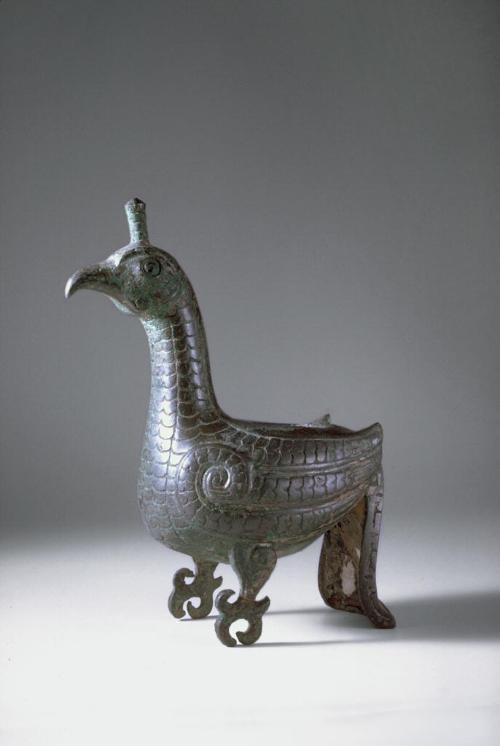 Bird-shaped vessel (zun)