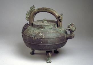 Ritual wine vessel (he) with lid