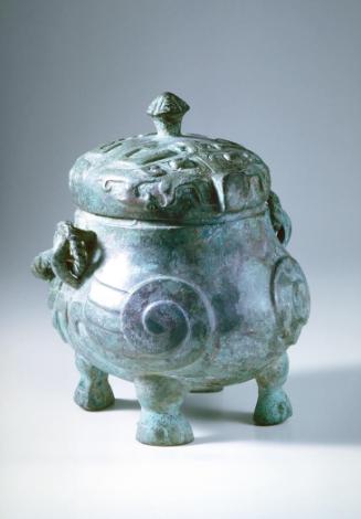 Ritual wine vessel with lid (you)