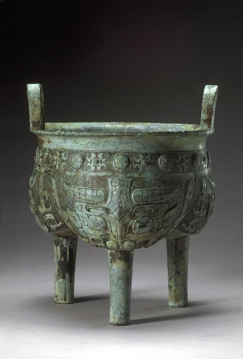 Ritual food vessel (ding)