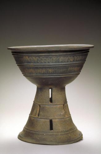 Pedestal bowl