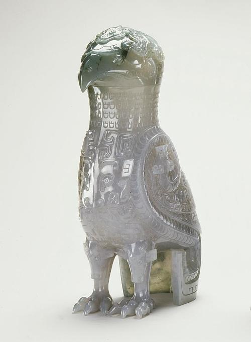 Owl-shaped zun, one of a pair