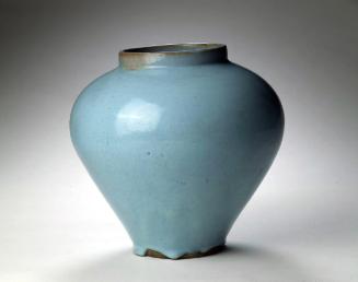 Large jar with straight neck and broad shoulder