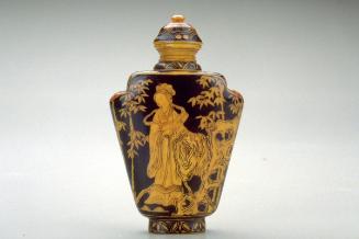 Snuff bottle with lady in bamboo