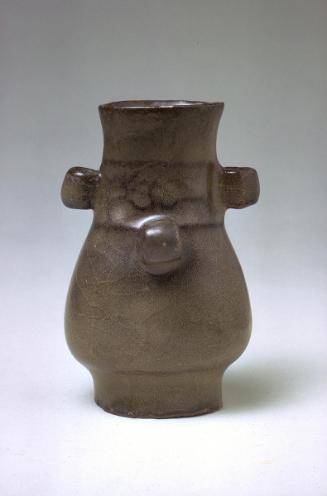 Miniature vase of hu type