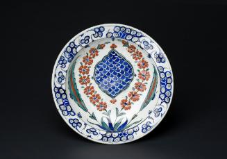 Plate with floral decoration