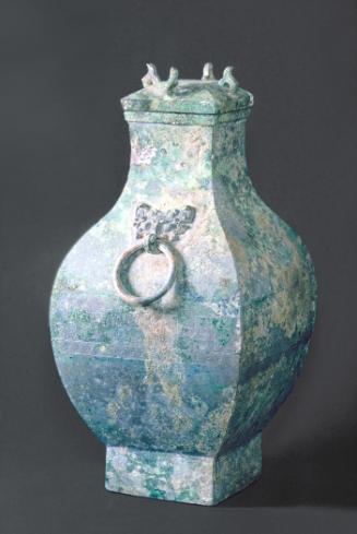 Ritual wine vessel (fanghu) with lid