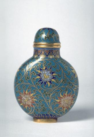 Snuff bottle