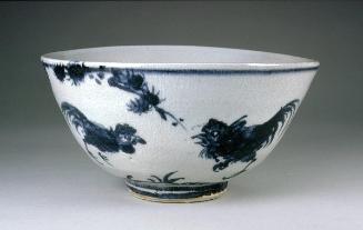 Bowl with design of fighting cocks