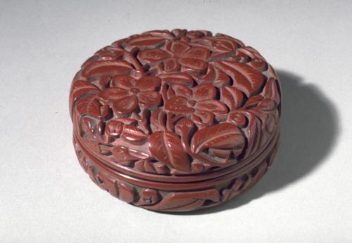 Round seal box with cover