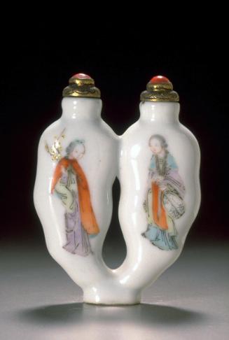 Double snuff bottle depicting beauties