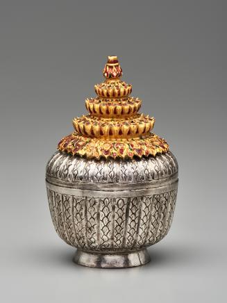 Lidded container from a betel set