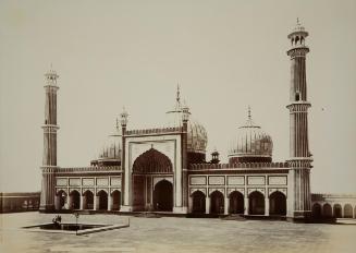 Juma Musjid, the Mosque and the reservoir