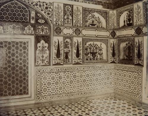 Interior of Itimad ud-Daulah's tomb