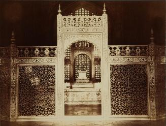 Tomb screen at Taj Mahal