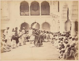 Bayadère à Delhi, Inde (Dancer in Delhi, India)