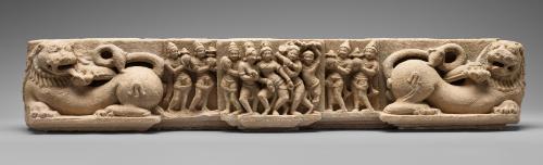 Sill of a doorway, with dancers and lion