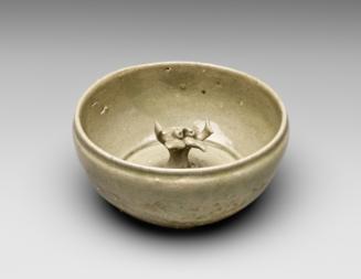 Bowl with central pillar in the form of a pair of birds