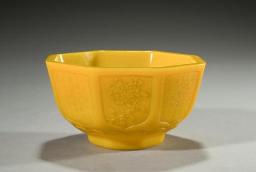 Octagonal bowl with flowers